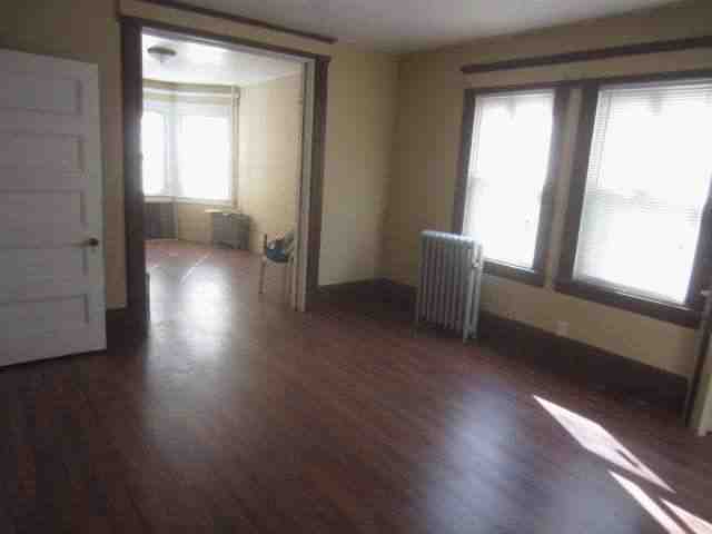 Dining room prior to renovations from hard money loan in newark nj