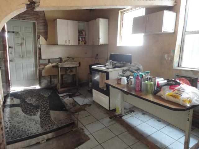 Kitchen before renovations in Miami Florida